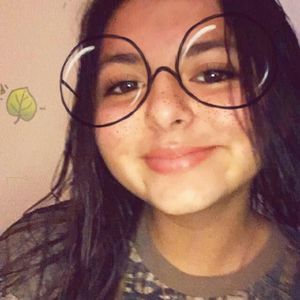 Meet your Posher, Isabel